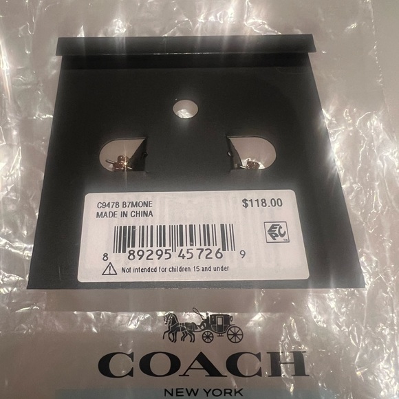 Hoop earrings - Picture 3 of 4